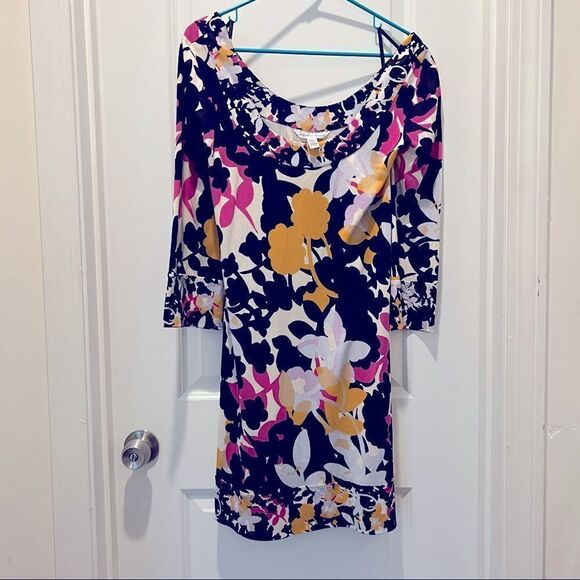Diane Von Furstenberg 100% Silk Floral Dress size 10 - Picture 1 of 7